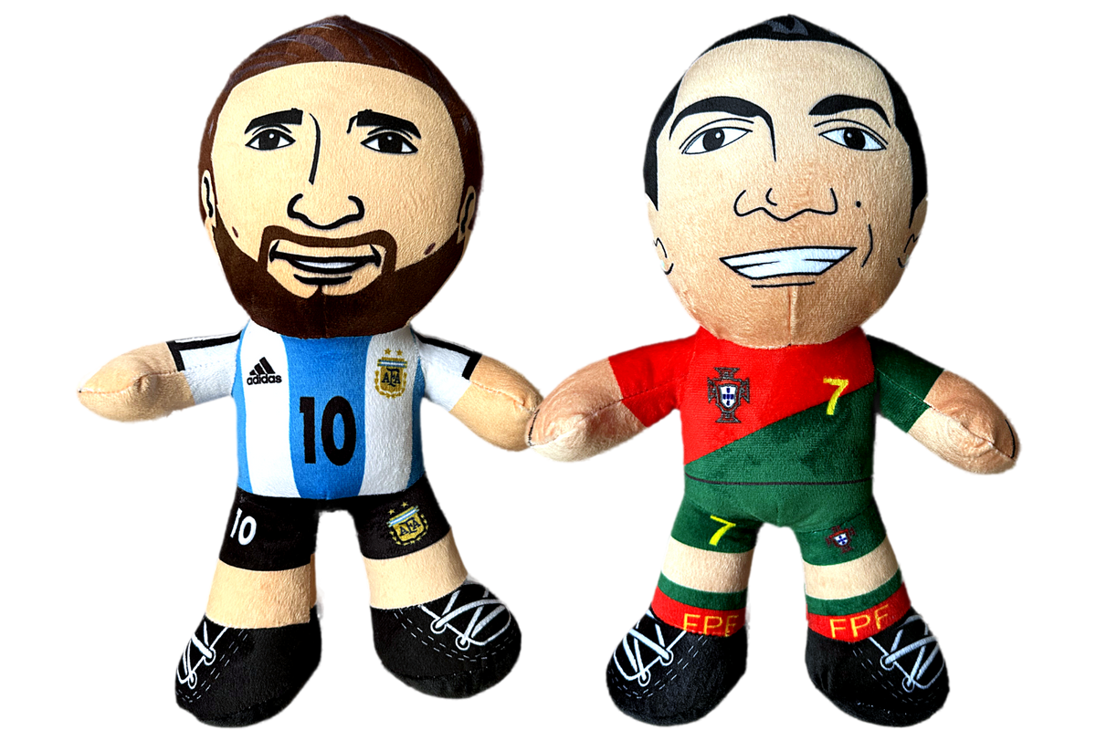 Peluches que hablan de Messi y Cristiano Ronaldo